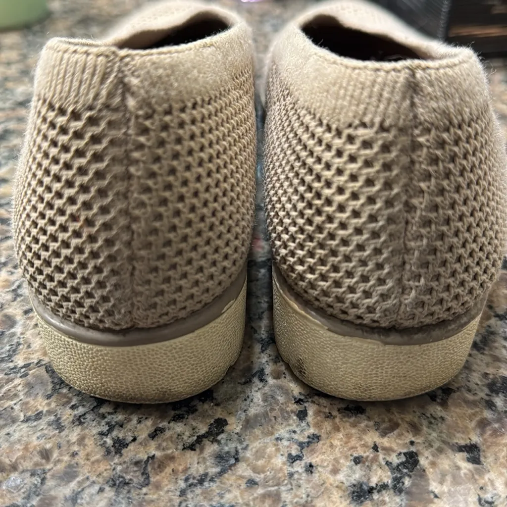 EILEEN FISHER Womens Taupe Beige Lightweight Naomi 2 Slip On Ballet Flats Size 7 - Image 5