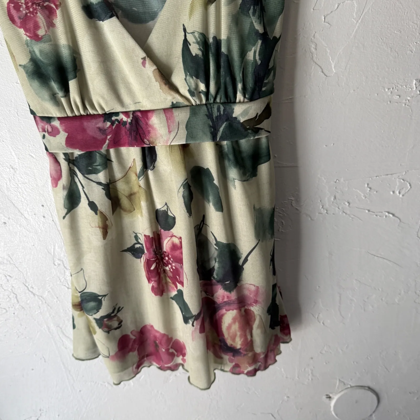 Studio Y Y2k Floral Babydoll Top Medium Pink Green Beige Sleeveless V Neck Fairy - Image 6