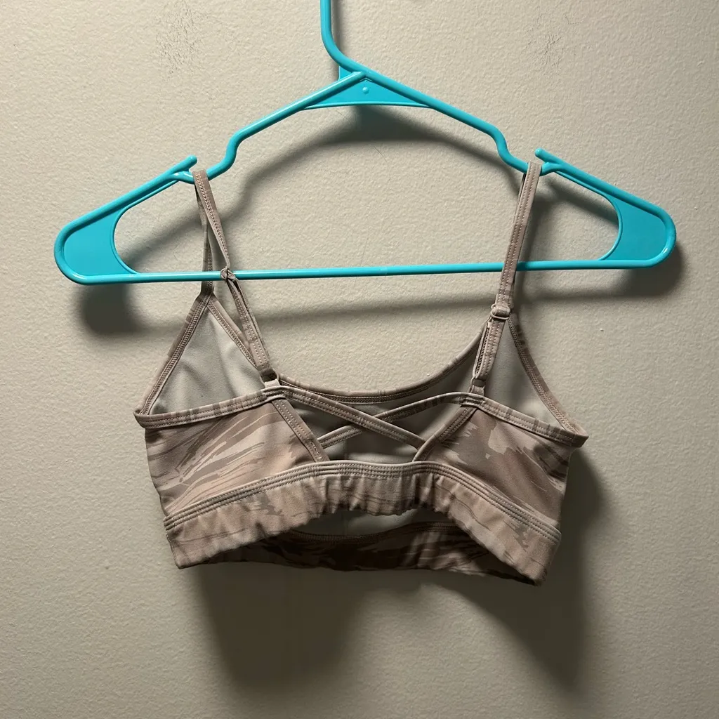 Alphalete Beige Camouflage Activewear Set - Image 6