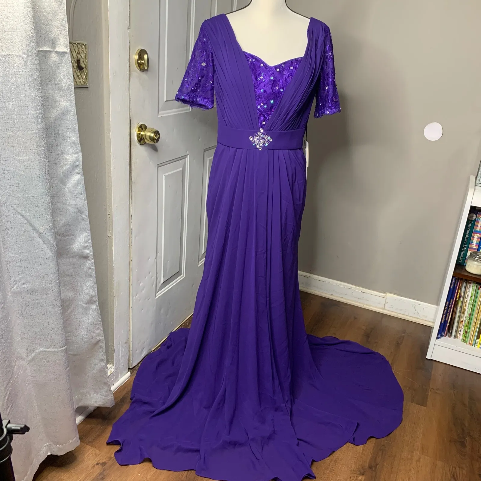 JJ's house purple regency sequin beaded embellished formal‎ gown sz 14 gala prom - Image 2