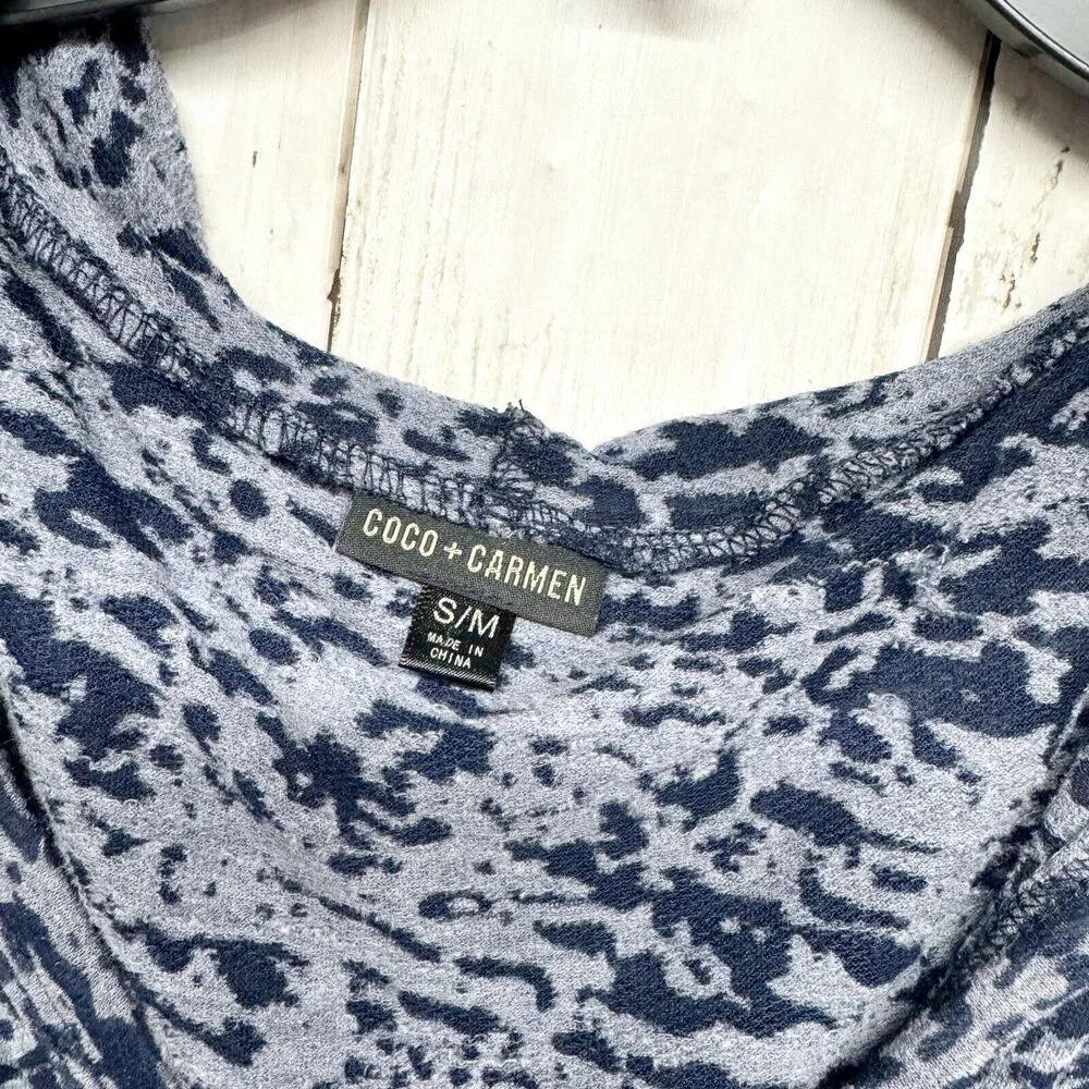 COCO + CARMEN Shirt Women Size S/M Blue Long Sleeve Relaxed Blue Tie Die Cotton - Image 2