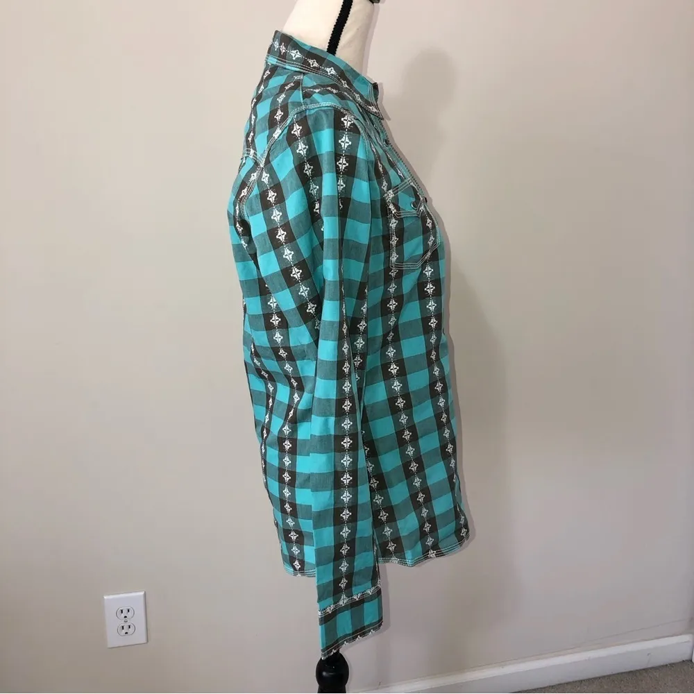 Rock 47 Wrangler Cowgirl Western Snap Front Shirt Size M Rodeo Embroidered Blue - Image 5