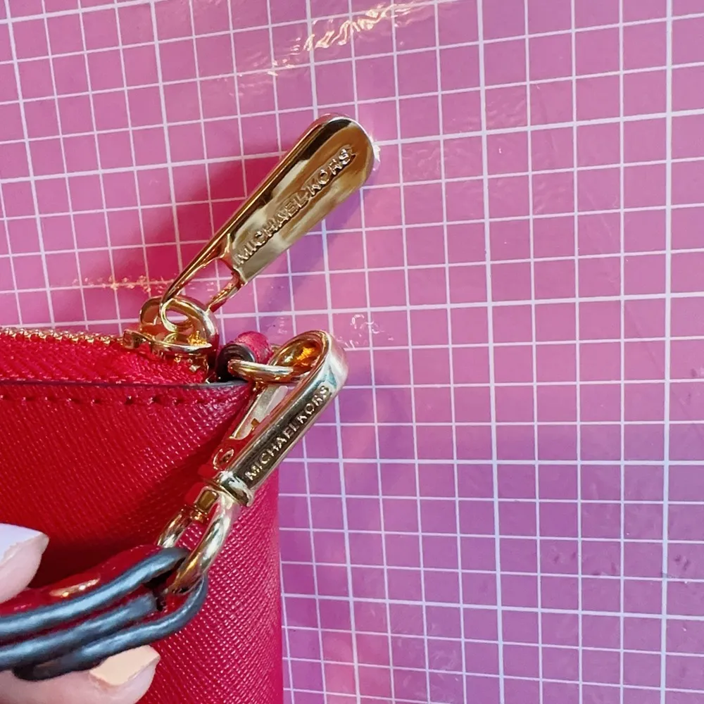 Michael Kors Jet Set Travel Wallet Handbag for Women - Scarlet - 4*7” Inches - Image 3