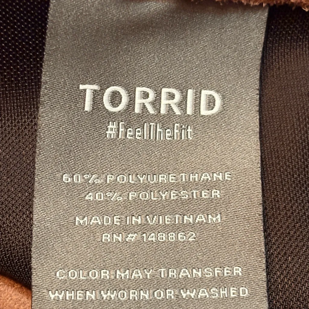 Torrid Perfect Skinny Faux Leather Mid Rise Pant in Color Rootbeer size 16R - Image 5