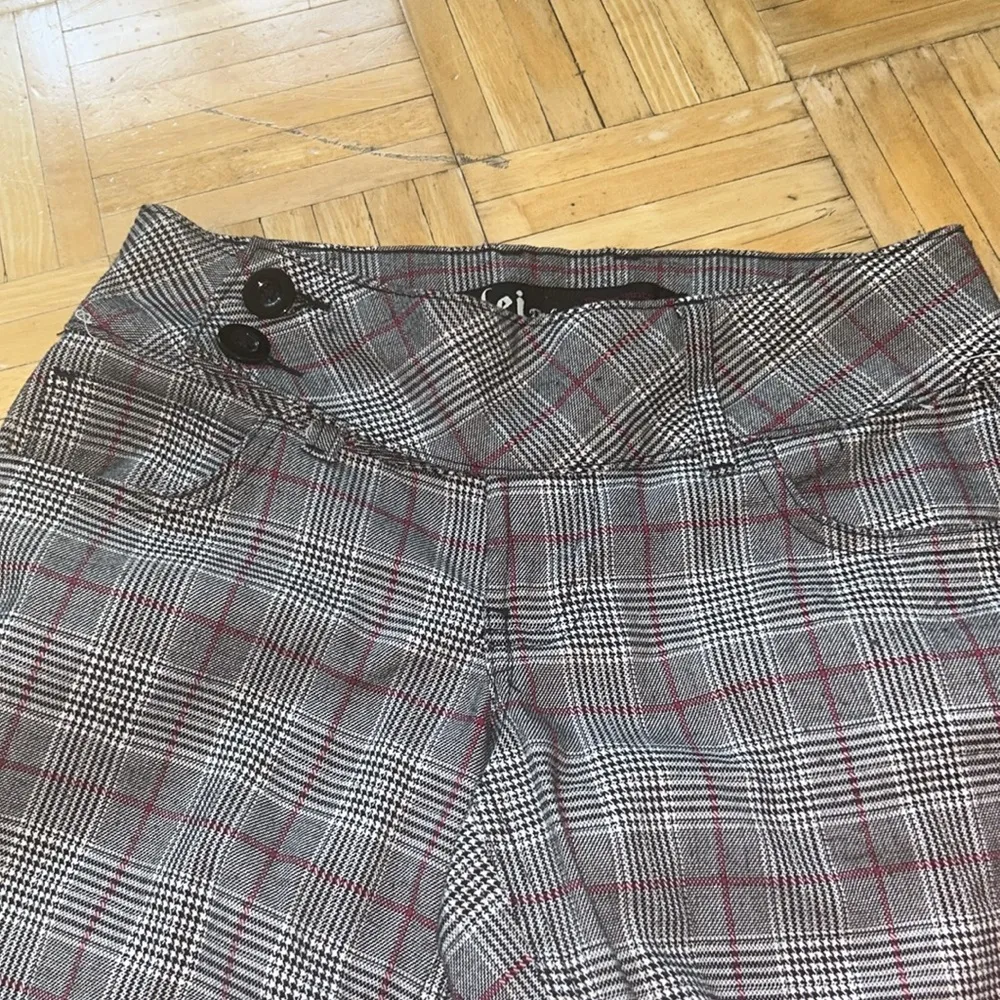 L.e.i Plaid Capri Pants Gray Size XS - Image 5
