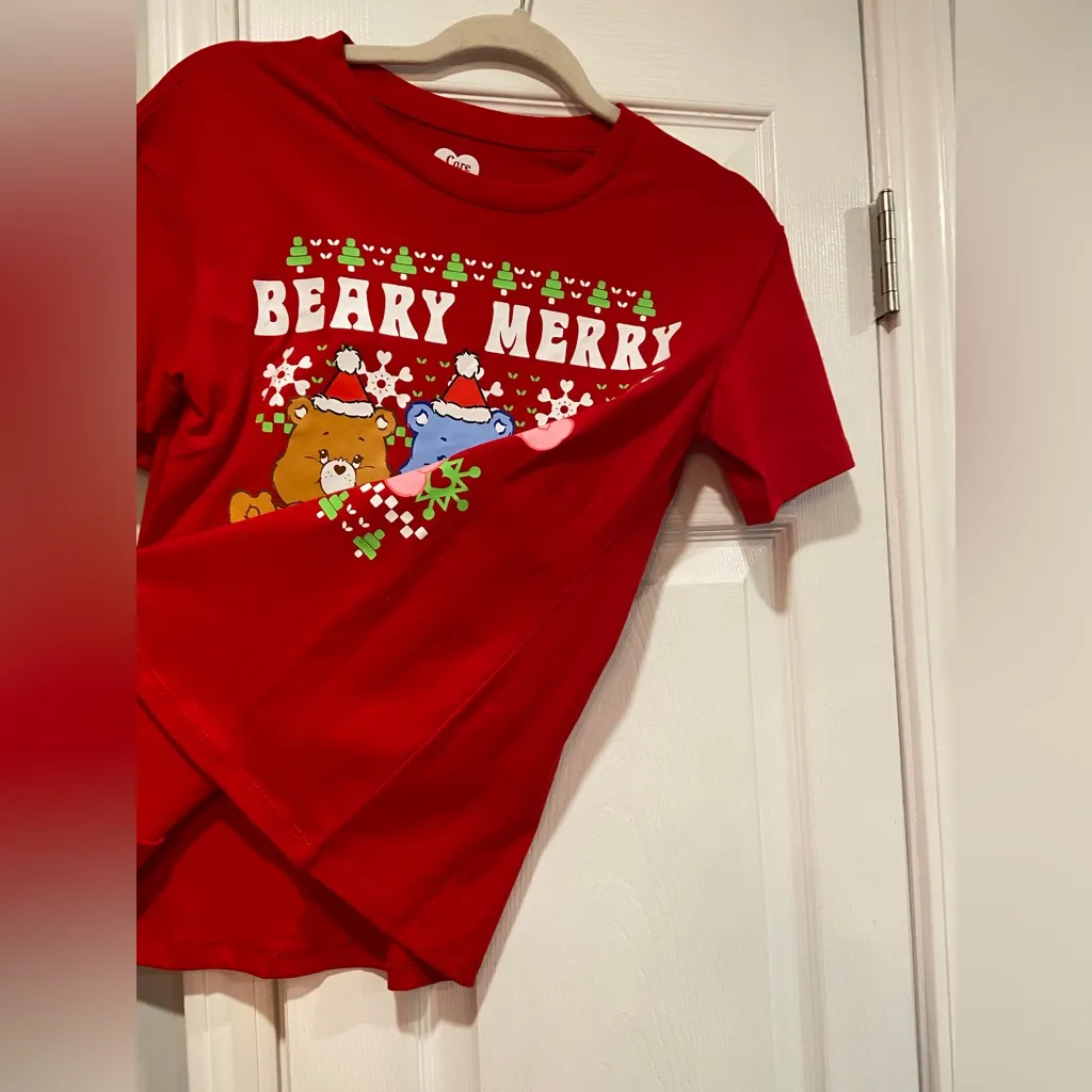 NWOT Care Bears Size XS Red Beary Merry Christmas Graphic Tee Shirt - Image 4