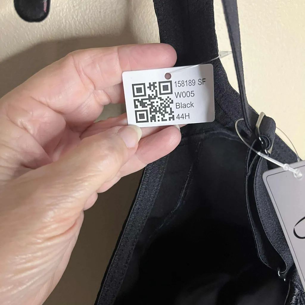 ZeroBound Minimizer Bras Wirefree Full Coverage 44H Bra Black Size undefined - Image 4