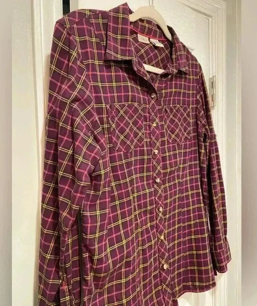 L.L. Bean Purple Pink Cotton Plaid Flannel Roll Tab Sleeve Button Down Size S - Image 3