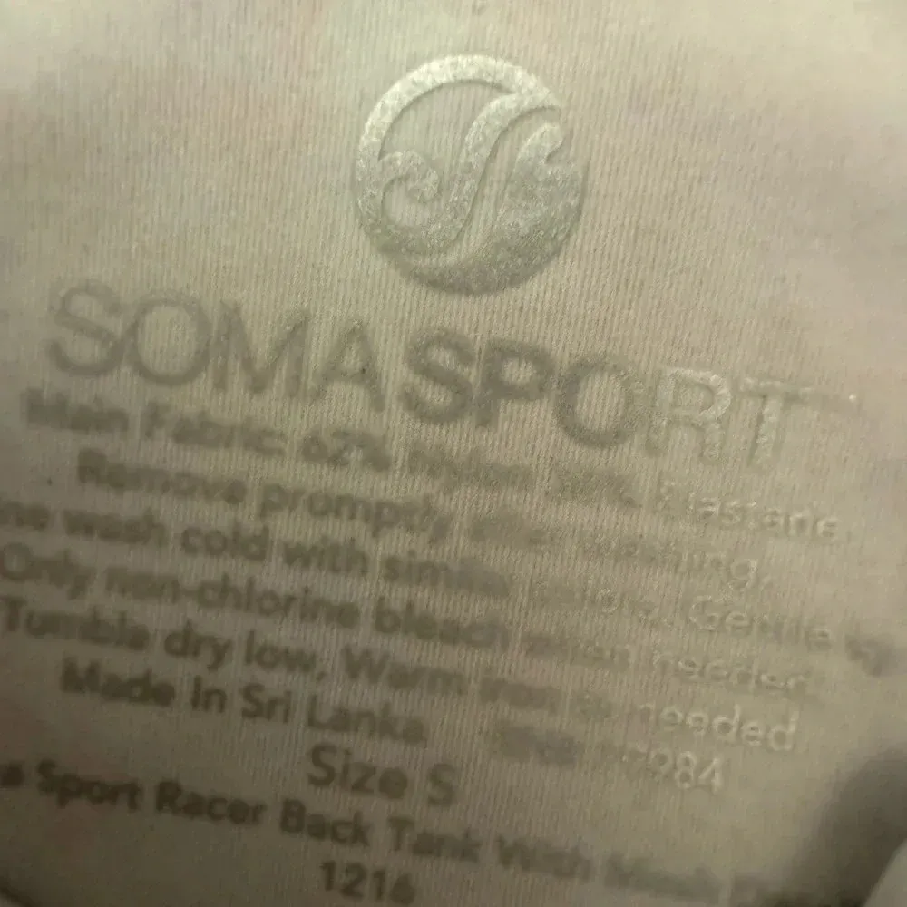 Women's Soma Racer Back Tank size small - Image 3
