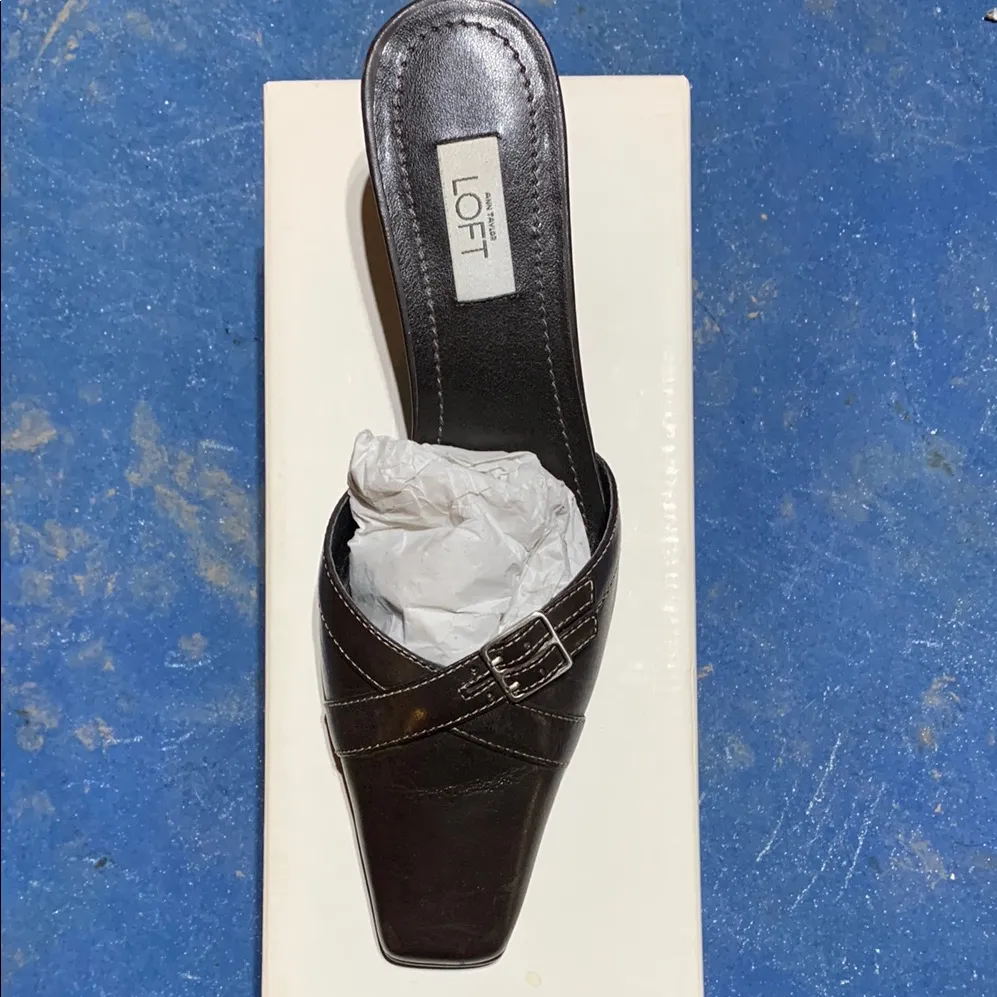 LOFT Brown Leather Minimalist Slip-Ons herls - Image 6