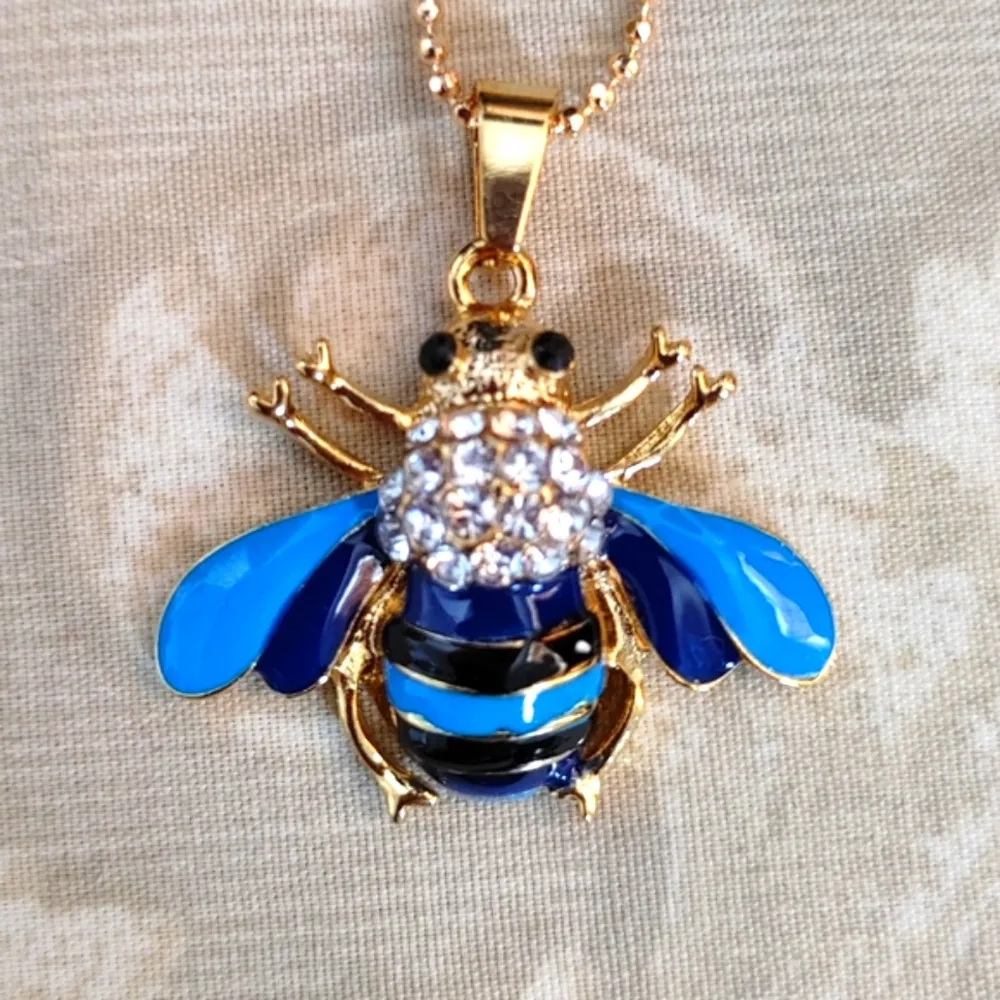 Blue with Crystals Bumble Bee Charm Pendant & 18" Chain - Image 2