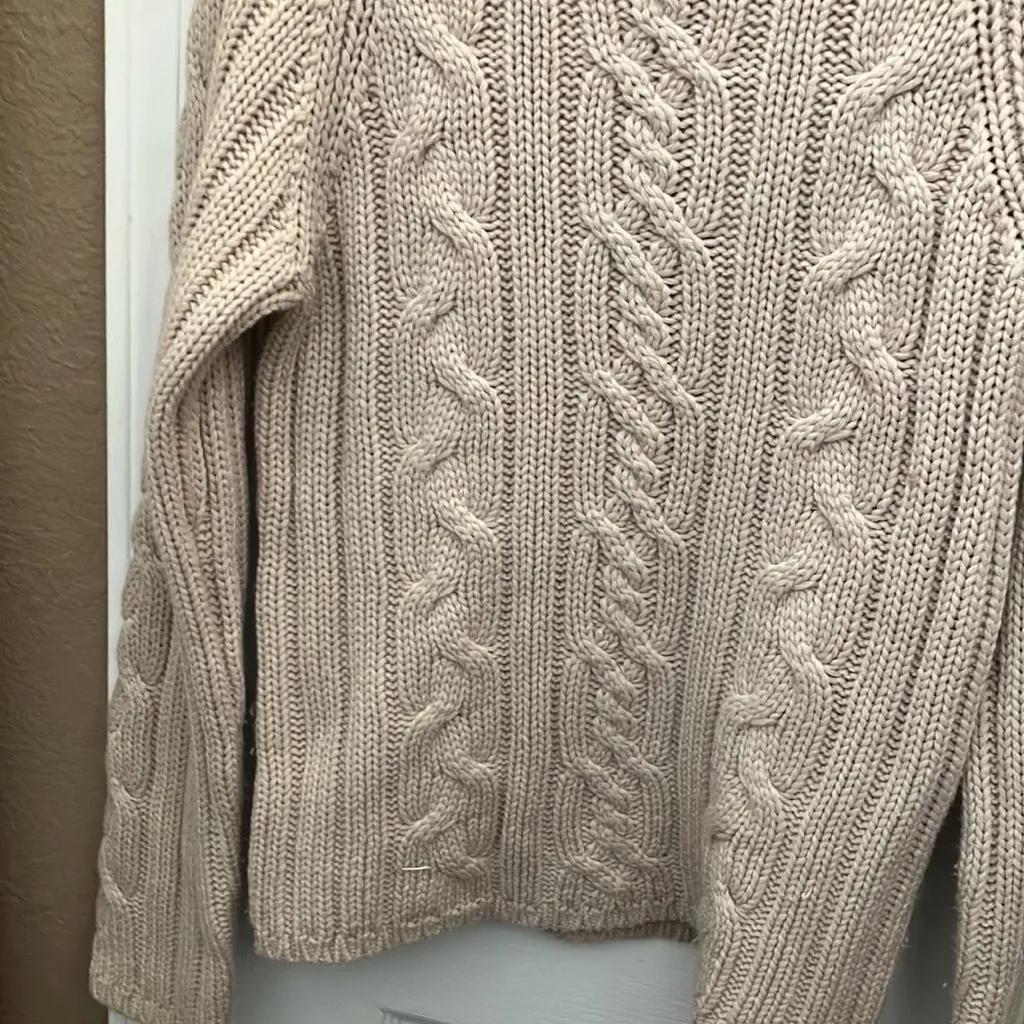 FINAL MARKDOWN Heavyweight Arizona jean company sweater medium - Image 2