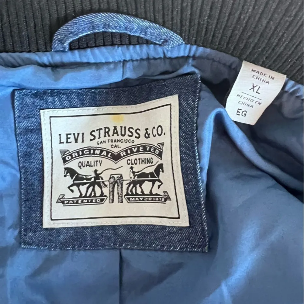 Levi's Women's Drop Shoulder Denim Bomber Jacket - Image 4