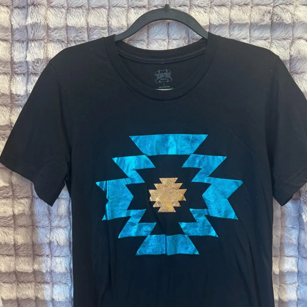 Texas True Threads Kearstin Aztec Tee Western Style Size S Black - Image 3