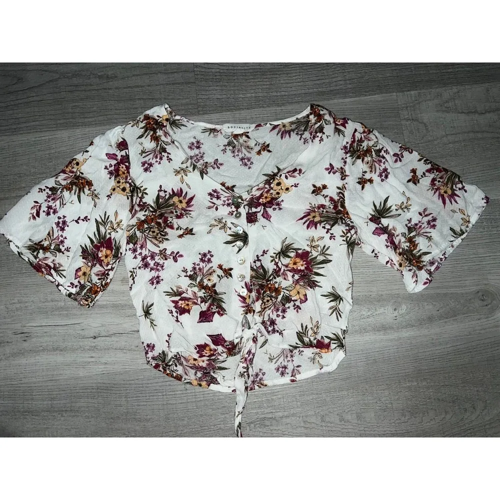 Sociallite Womans Floral Blouse XS - Image 5