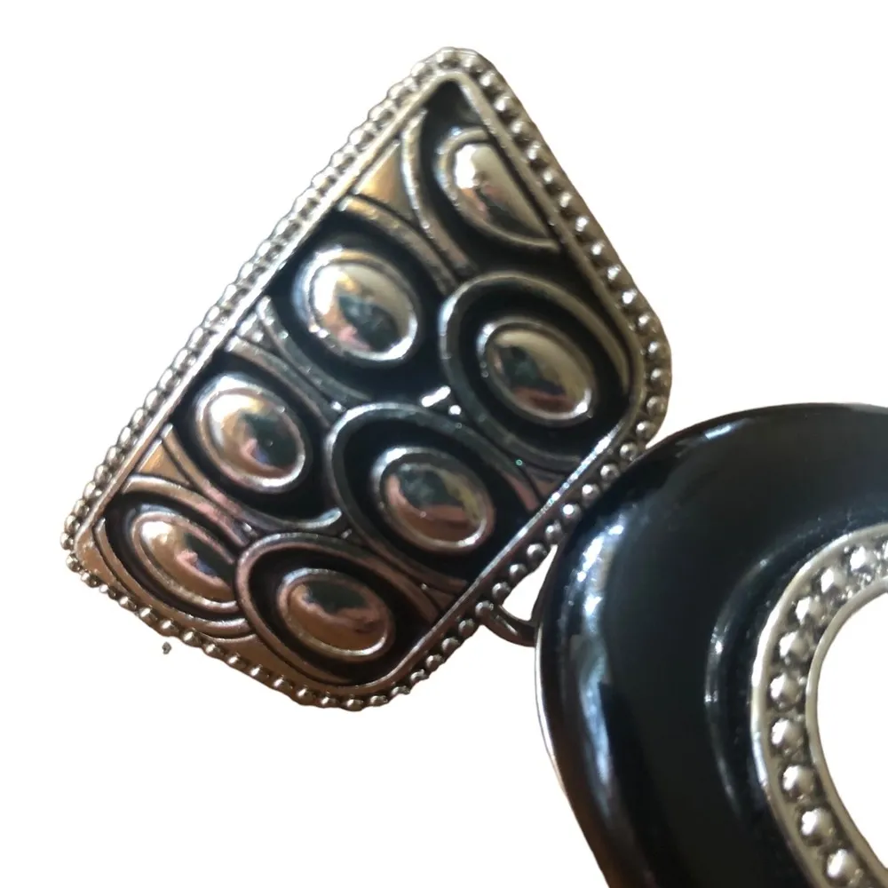 Chico’s Statement Silver Black Metal Buckle Adjustable Black Leather Belt M/L - Image 5