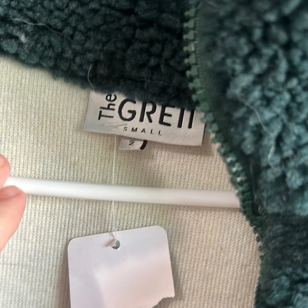 Zara Cream Tan Puffer Jacket Cozy Stylish Design - Image 2