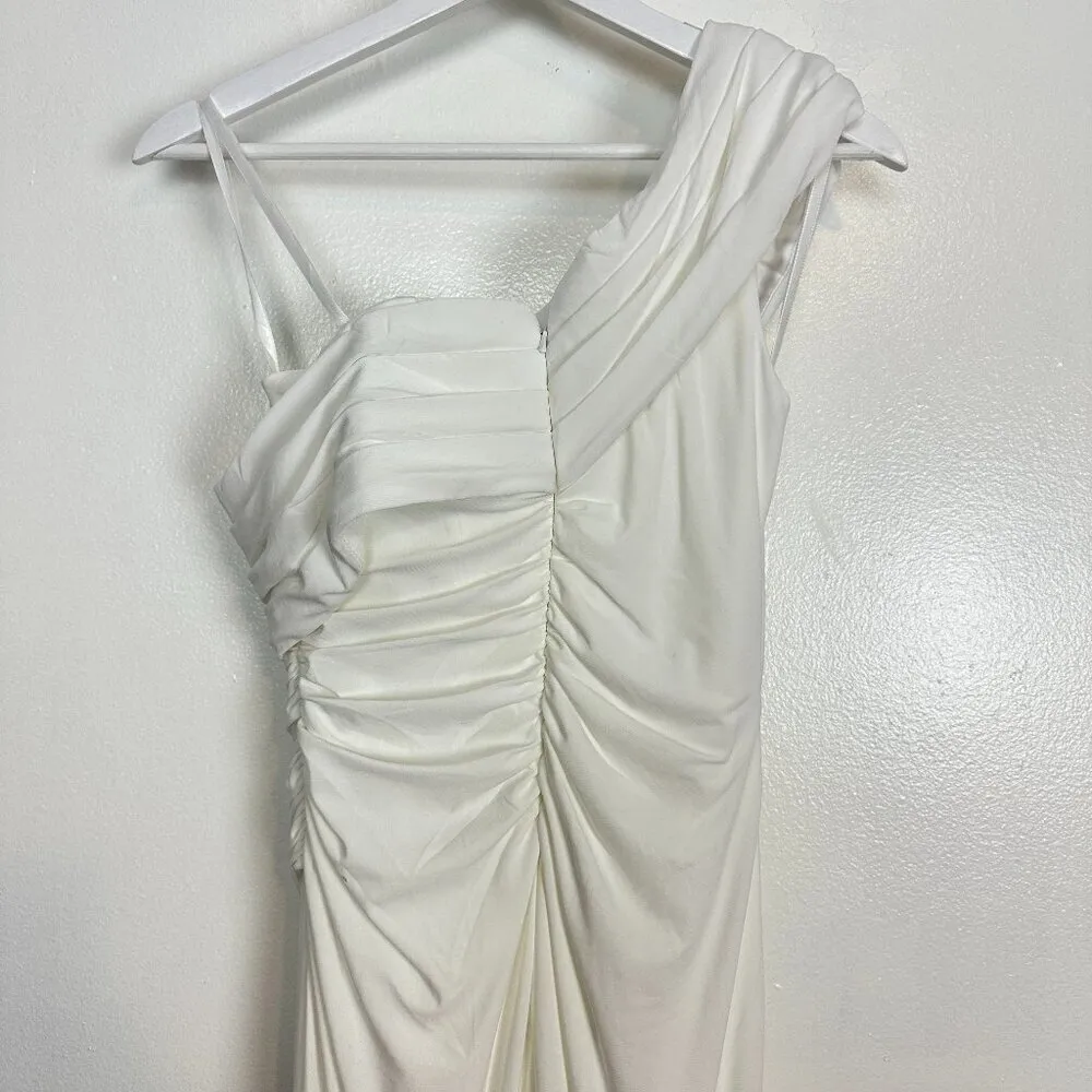 MAC DUGGAL Ruched One-Shoulder Trumpet Gown in White Size US 2 - Image 10