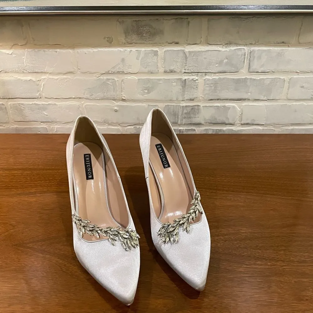 Silver Satin Evening Heels with Rhinestones Size 9.5 - Image 4