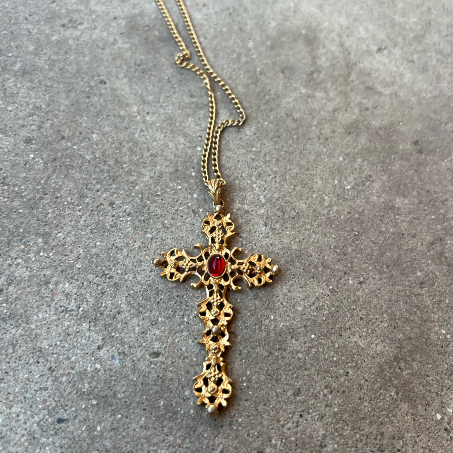 Vintage Ornate Cross Pendant Necklace Avon, Red Cabochon Synthetic Ruby 15” Gold - Image 5