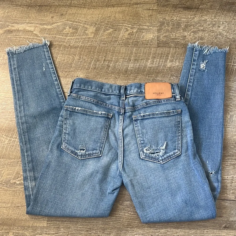 Moussy Vintage Distressed Jeans Size *25* Please Read Blue - Image 4