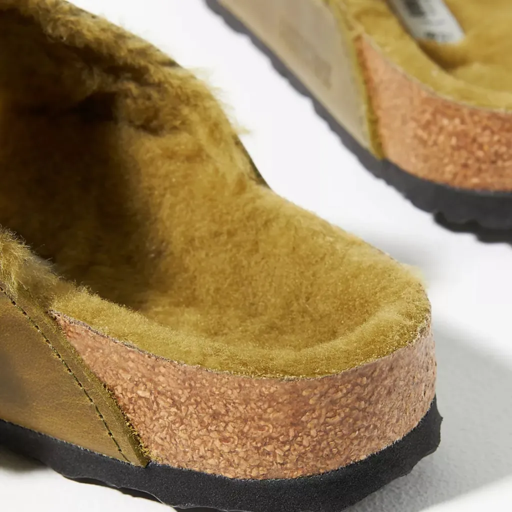 Birkenstock Arizona Big buckle Shearling sandal slide fur olive green - Image 2