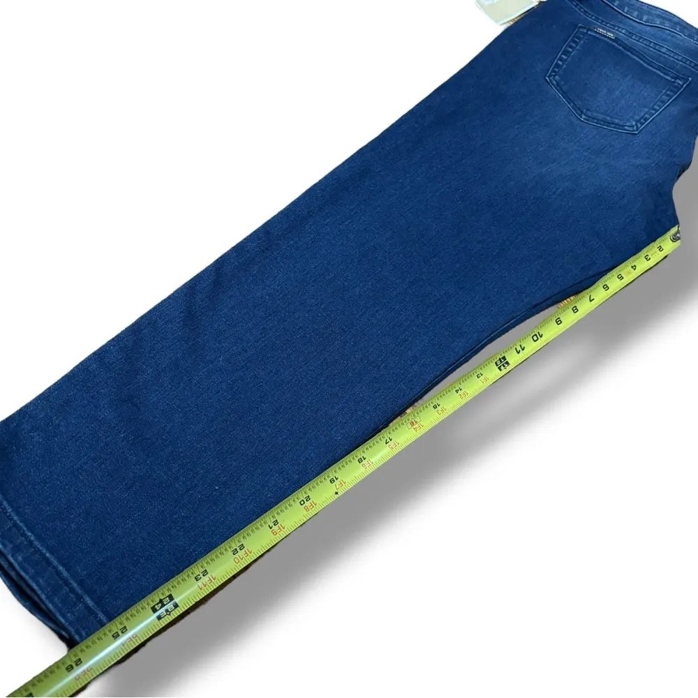 NWT Michael Kors Blue Denim Silver Studded Stretchy Midrise Cropped Jeans - 10 - Image 7