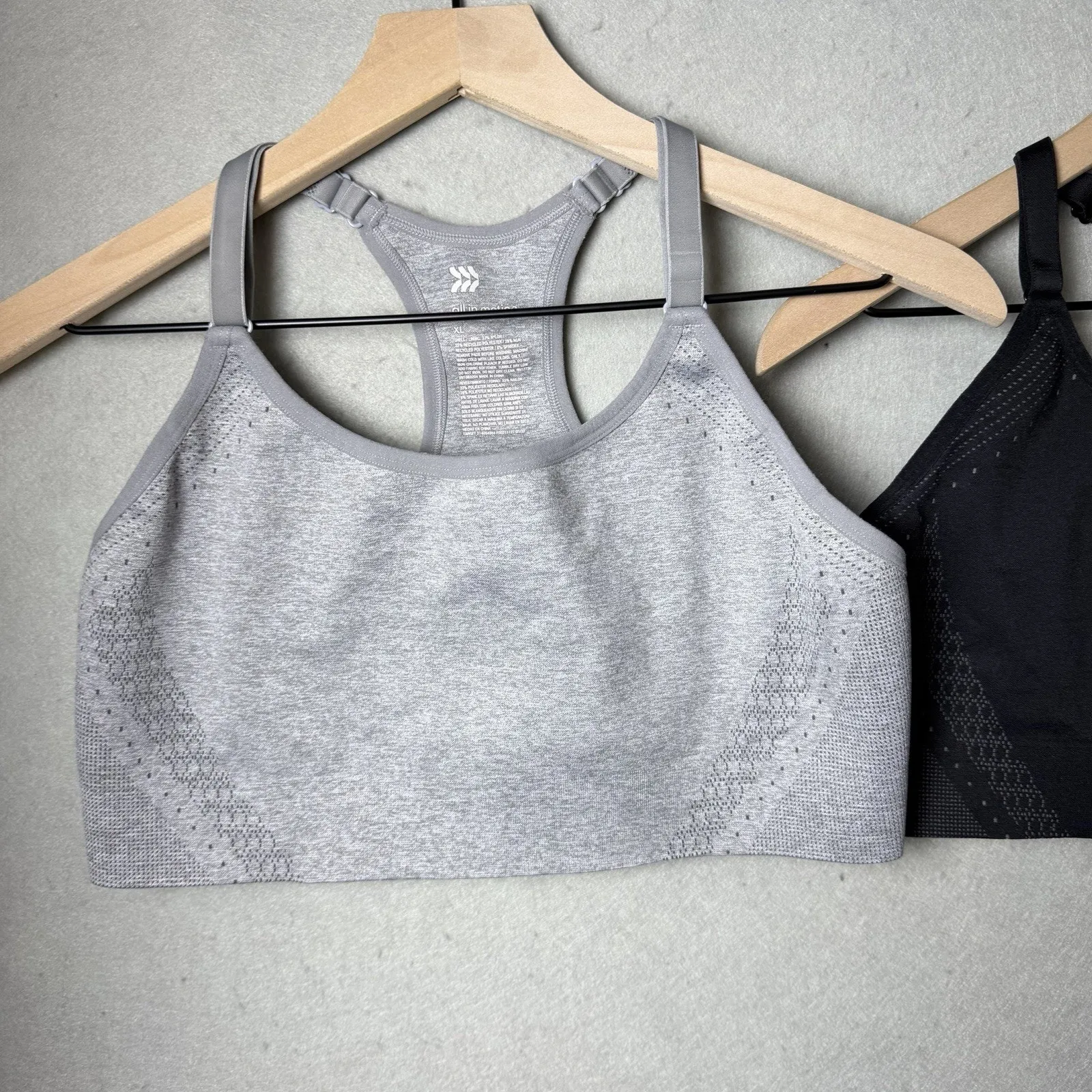 All in Motion High Support Seamless Bonded Bra Adjustable Set of 2 size XL - Image 5