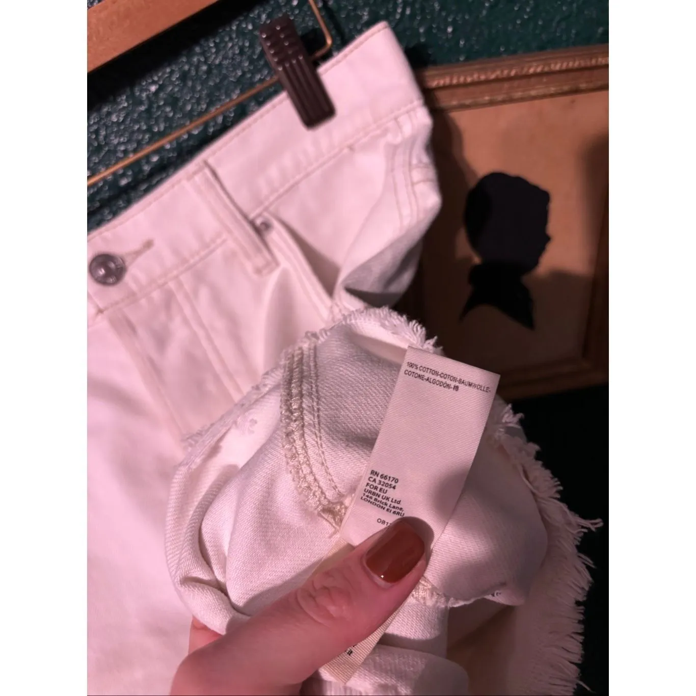 Free People We The Free Ivory Denim Skirt Distressed Size 28 - Image 4