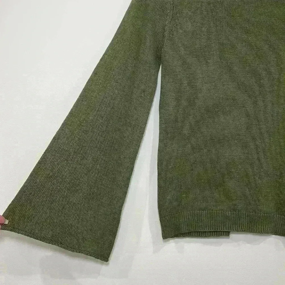 Olive green sweater - Image 2