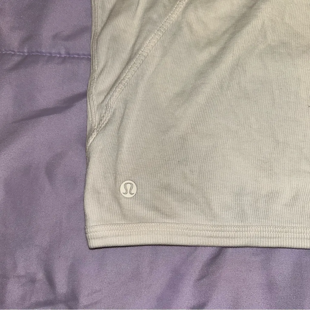 Lululemon Held Tight Tank Angel Wing - Image 3