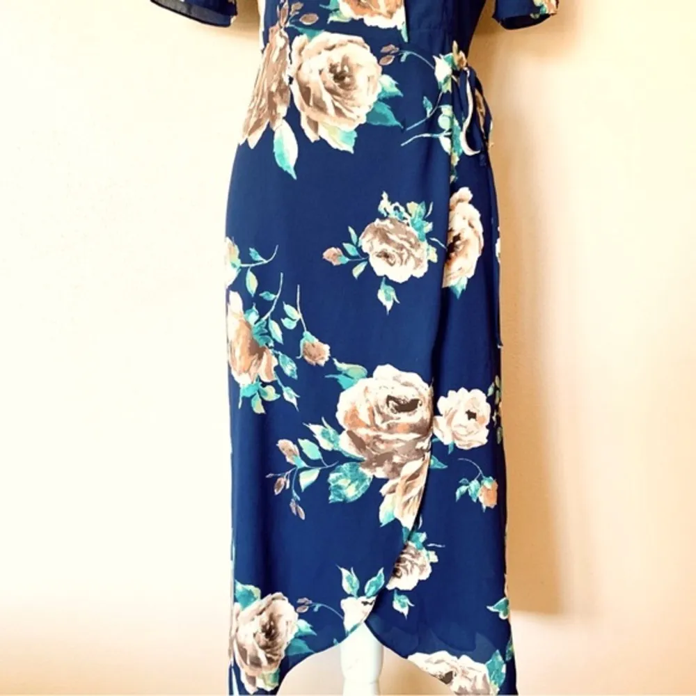 Evenly Navy Blue Cream Green & Peach Short Sleeve Wrap Dress. - Image 4