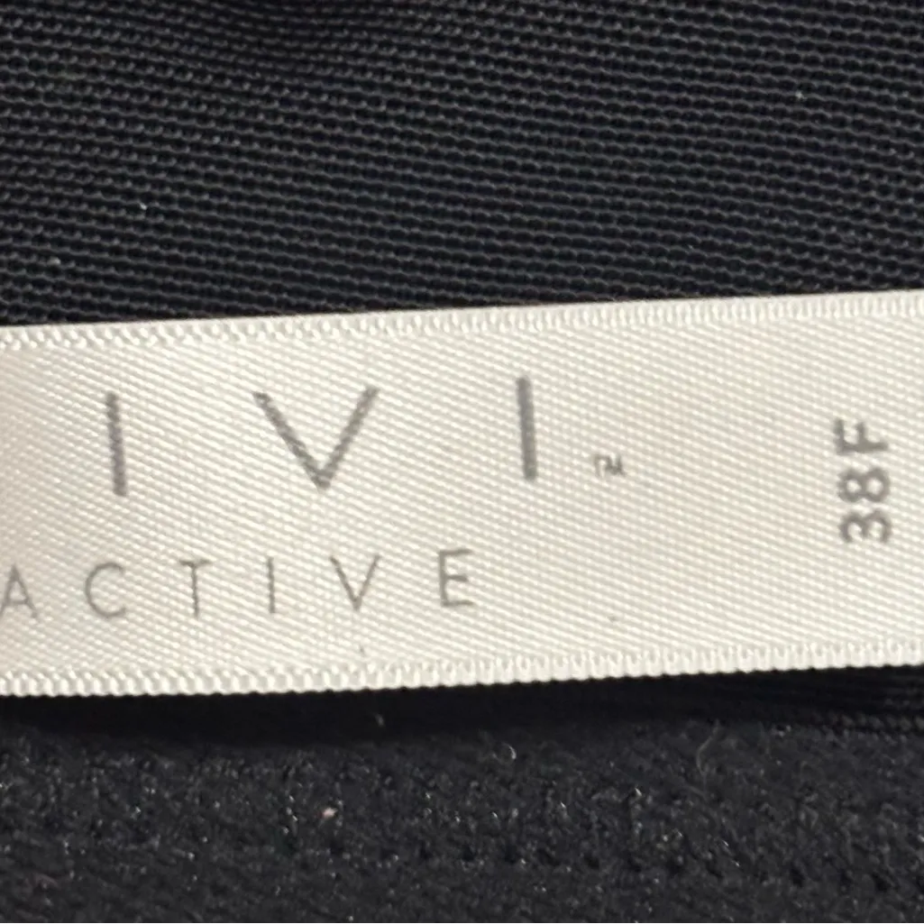 LIVI Active 38F High Impact Underwire Sports Bra Supportive Black Front Zip Size undefined - Image 4