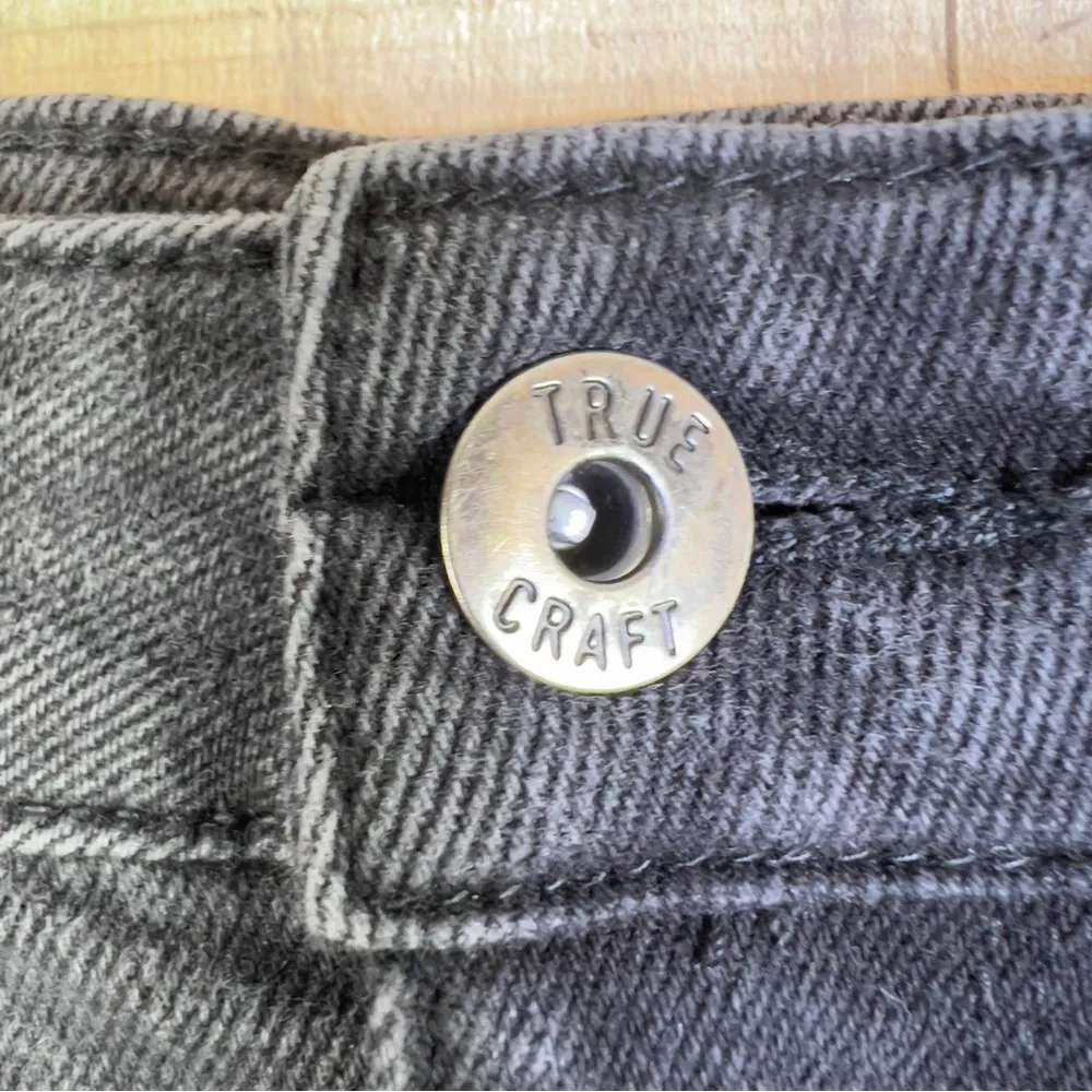 True Craft Size 5R Distressed Mom Jean Black Denim Skinny Leg with Holes… - Image 8