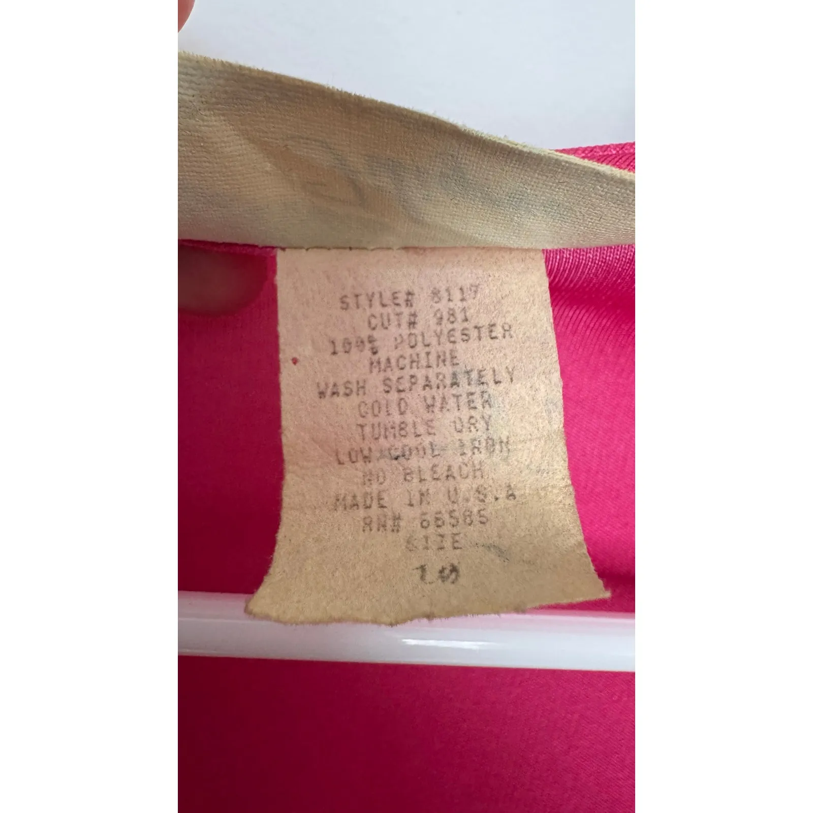 1970s Filigree hot pink disco jumpsuit USA made Size small - medium - Image 13