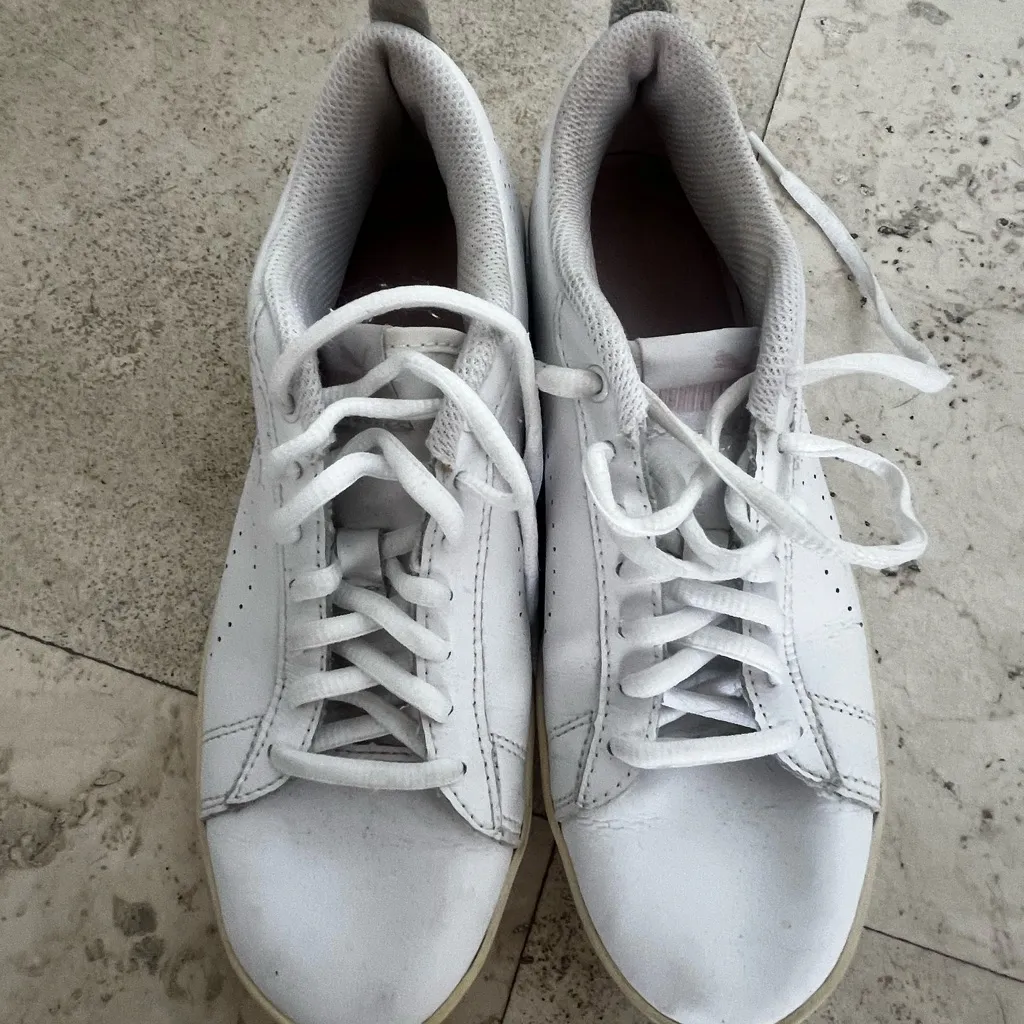 Puma Women's White and Cream Sneakers - Image 3