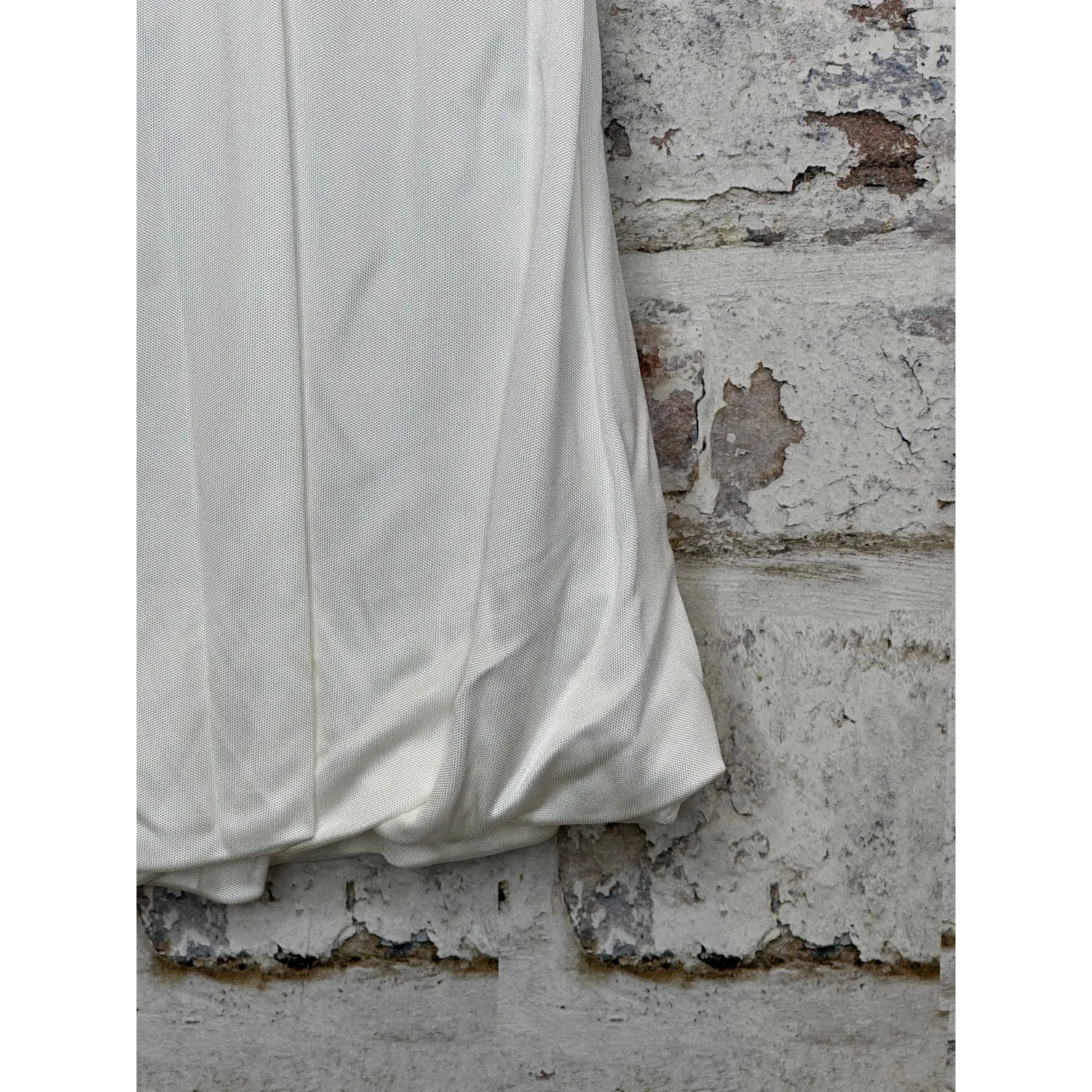 Maurice Malone 100% satin trim puff skirt size Medium New with tags super rare! White - Image 2