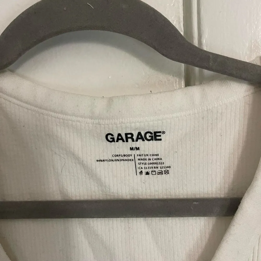 white  seamless crop top - Image 3