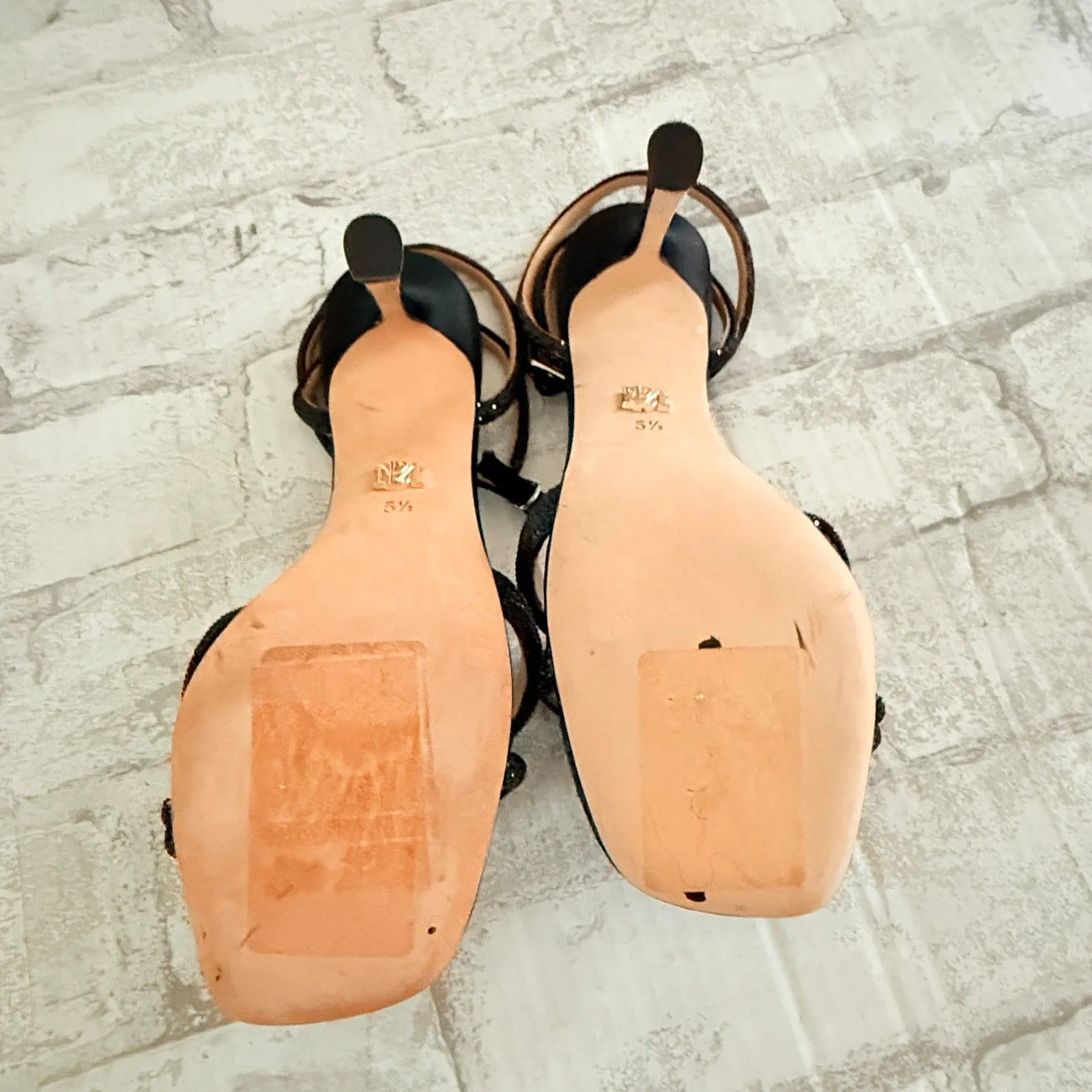 Badgley Mischka Effie Jewel Pearl Ankle Strap Sandal Shimmering Stiletto Sz 5.5 - Image 4