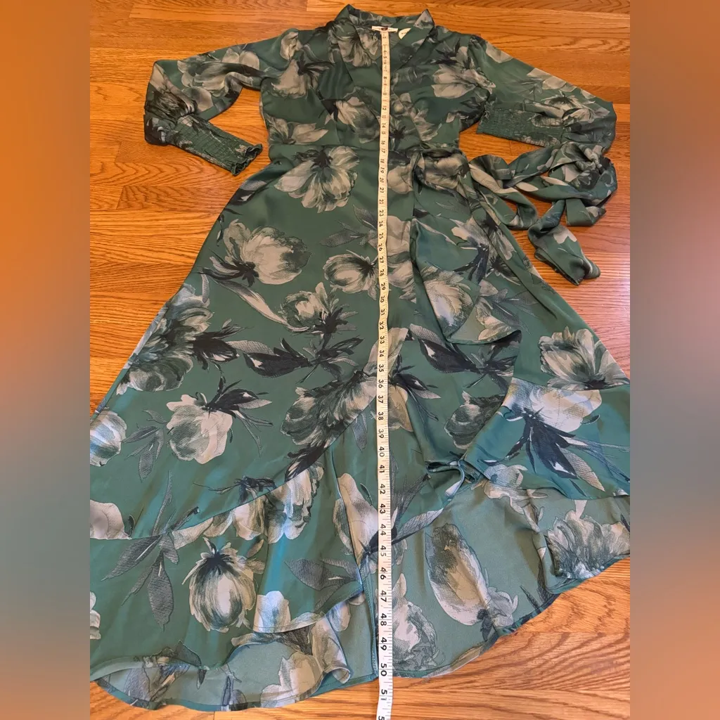 NWT Satin Floral Green Long Sleeve Dress size M Size M - Image 14
