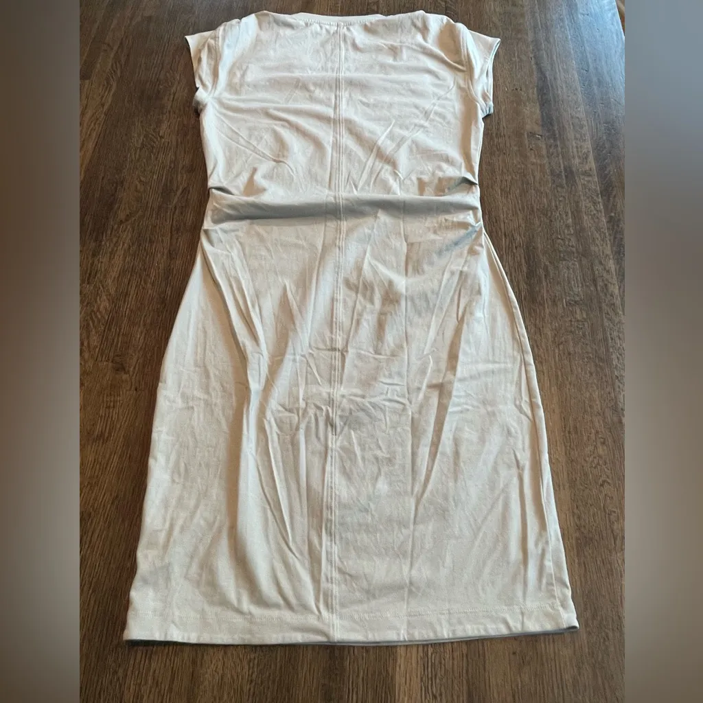 Athleta Effortless Tee Dress - size small - Image 6