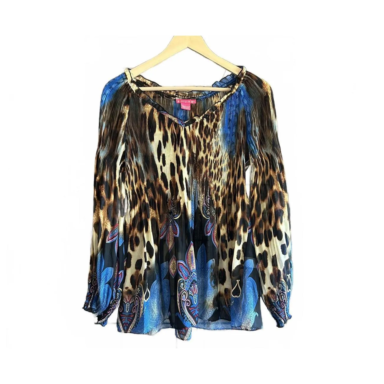 Sunny Leigh Womens Top Sz Small Animal Print Flowy V Neck - Image 2