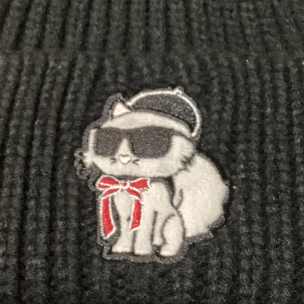 Karl Lagerfeld Black Knit Beanie with Choupette and Faux Fur Pom - Image 2