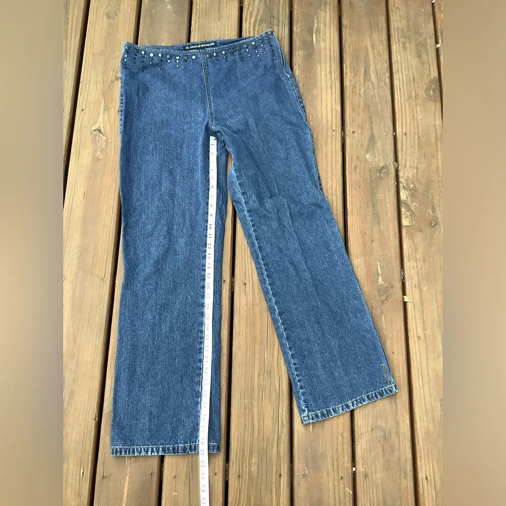 Ladies DKNY high rise jeans 🌷 - Image 9