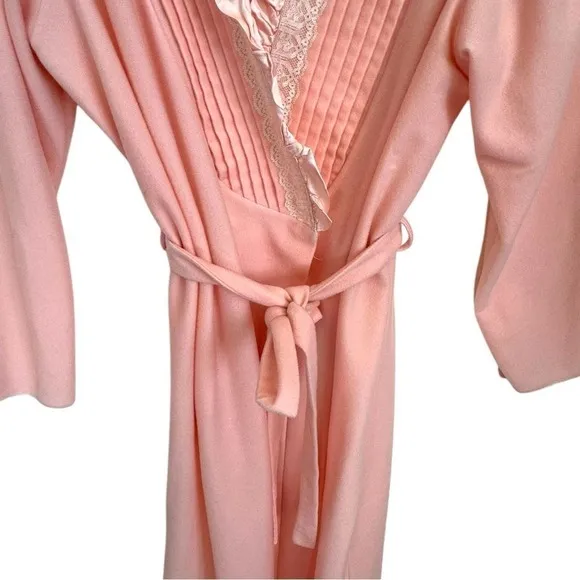 Vintage Womens Pink Lace Trimmed Pleated Robe Belted Long Sleeve sz m/l‎ night Size M - Image 7