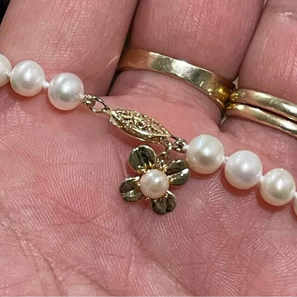 Genuine Natural Pearl Strand Bracelet with 14K Yellow Gold Clasp White - Image 3