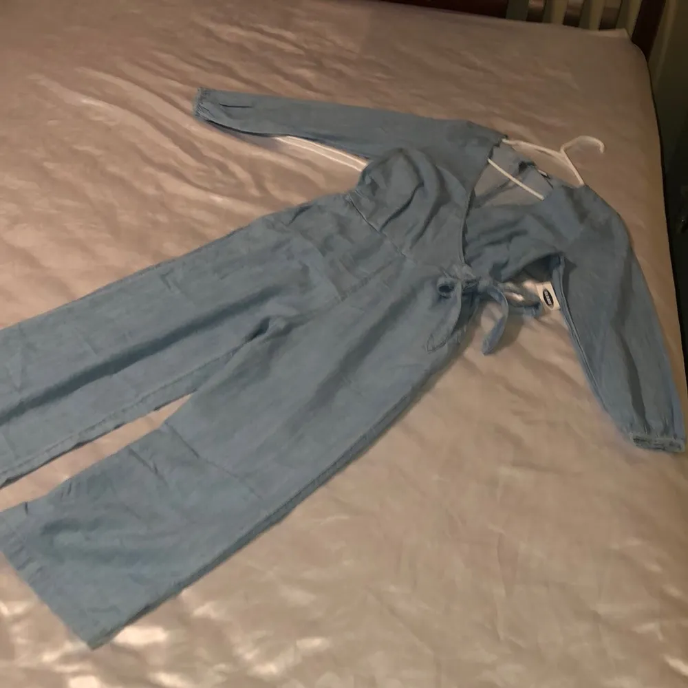 NWT Old Navy M jumper cropped jean design - Image 5