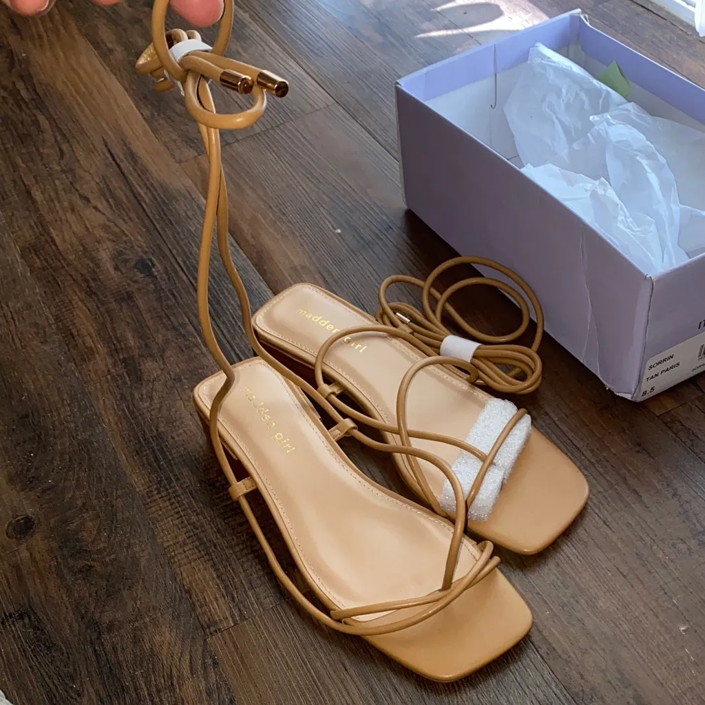 Madden Girl tan  Strappy Sandals - Image 6