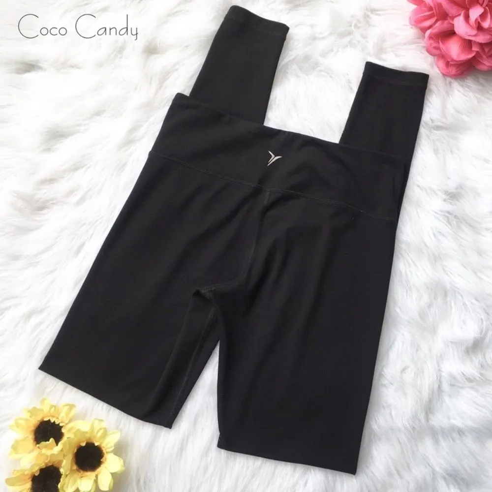 🔃Old Navy Athletic Black Stretch Yoga Pants - Image 4