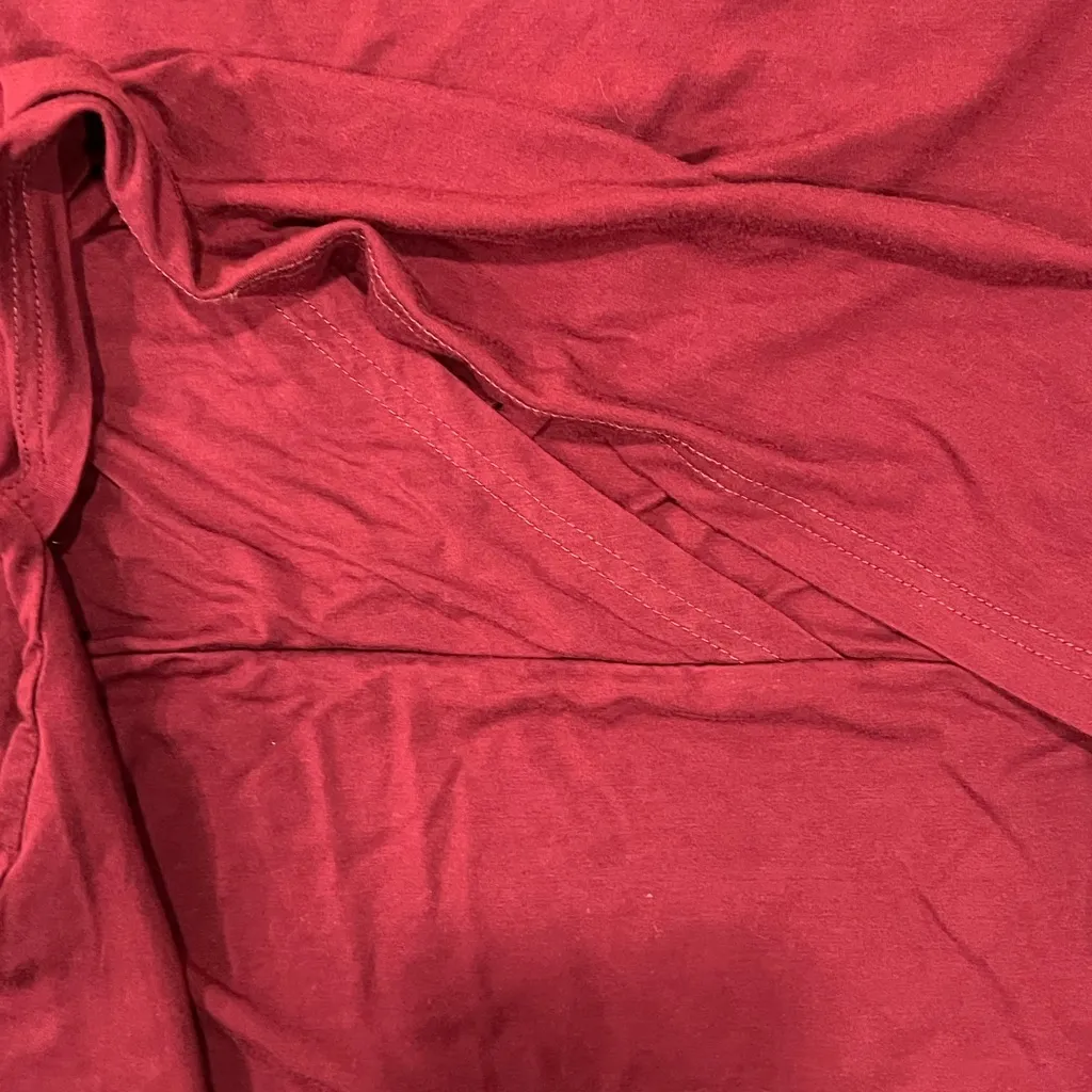 Women’s Red Medium Nursing Maternity Short Sleeve Shirt Top - Image 2